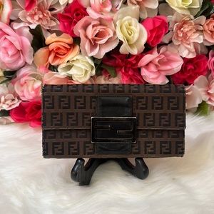 ✨SOLD✨ Auth Fendi Zucchino Canvas Bifold Longwallet